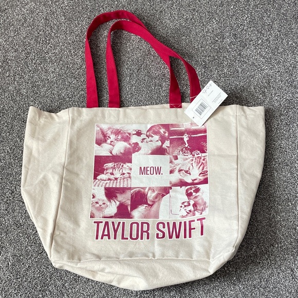 Taylor Swift Beige and Red Tote Bag - Picture 1 of 4